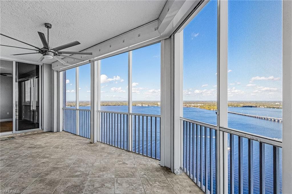 2104 W First ST # 2904, FORT MYERS FL 33901-4