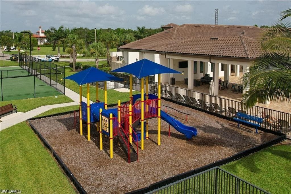 14579 Palamos CIR, FORT MYERS FL 33905-39