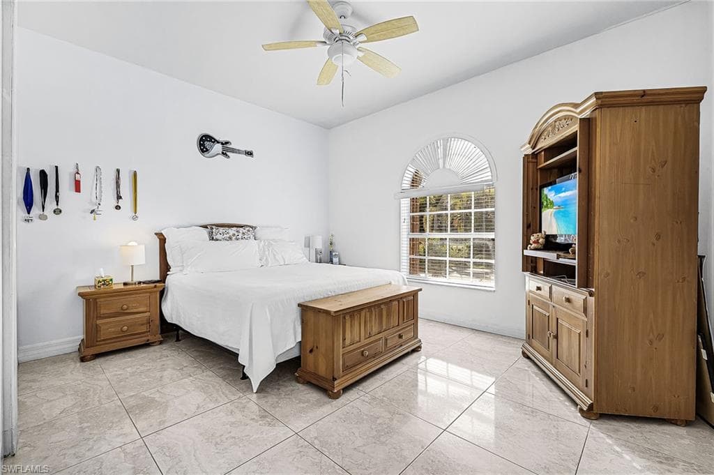 6451 River Club CT, NORTH FORT MYERS FL 33917-21