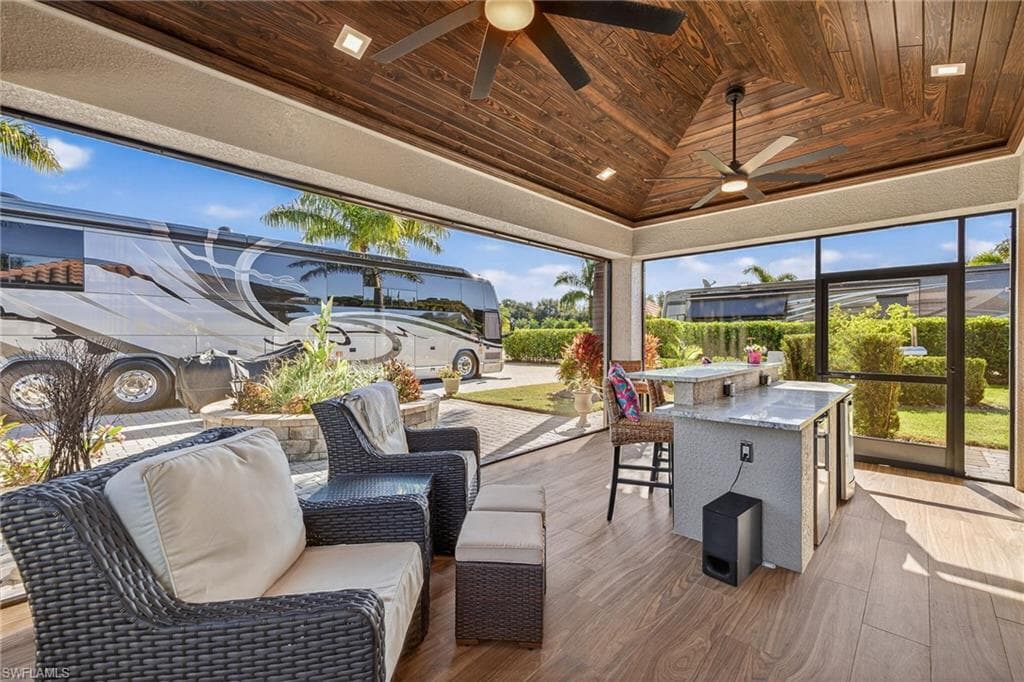 13392 Golden Palms CIR, FORT MYERS FL 33913-8