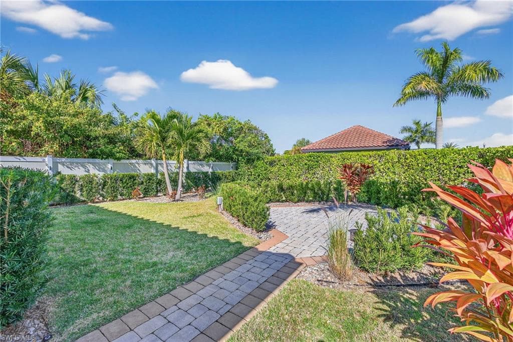 13392 Golden Palms CIR, FORT MYERS FL 33913-17