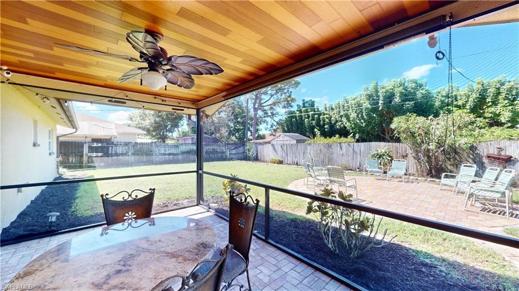 27514 Playa Del Rey LN, BONITA SPRINGS FL 34135-27