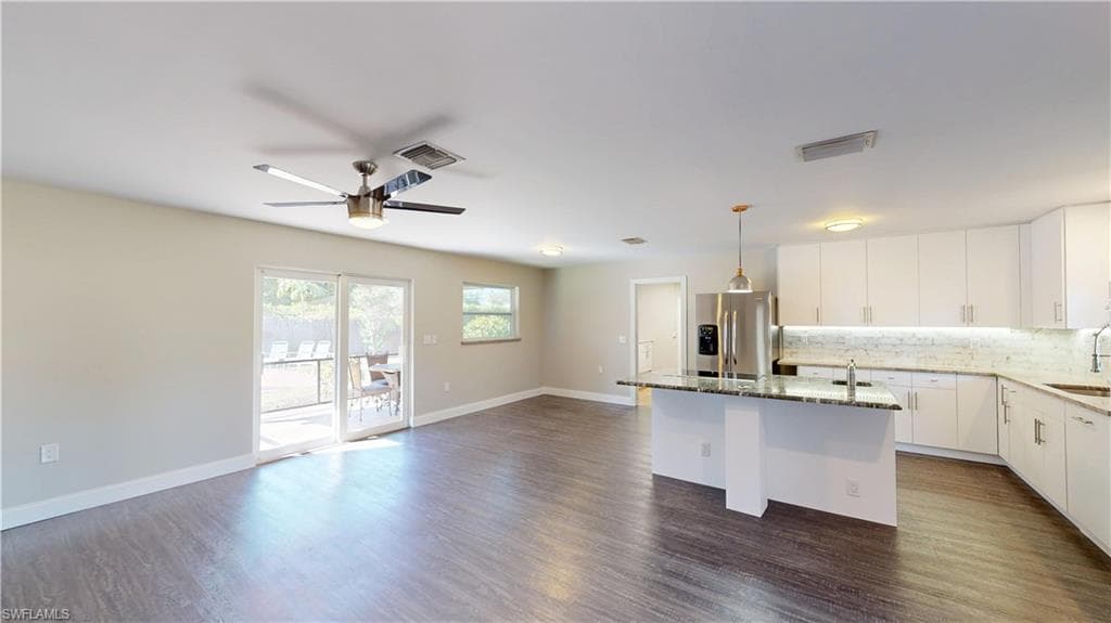 27514 Playa Del Rey LN, BONITA SPRINGS FL 34135-3