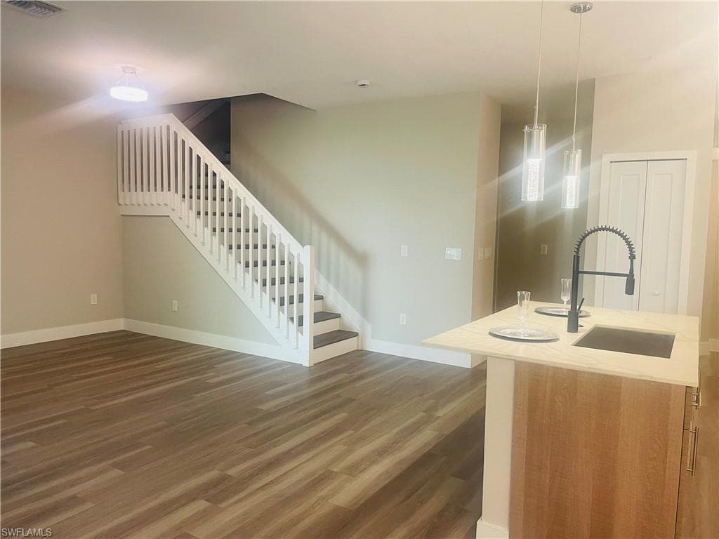 7035 Torino TER # 2206, NAPLES FL 34119-8