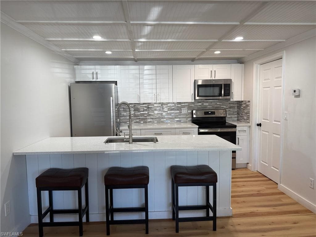 5330 Treetops DR # F4, NAPLES FL 34113-3