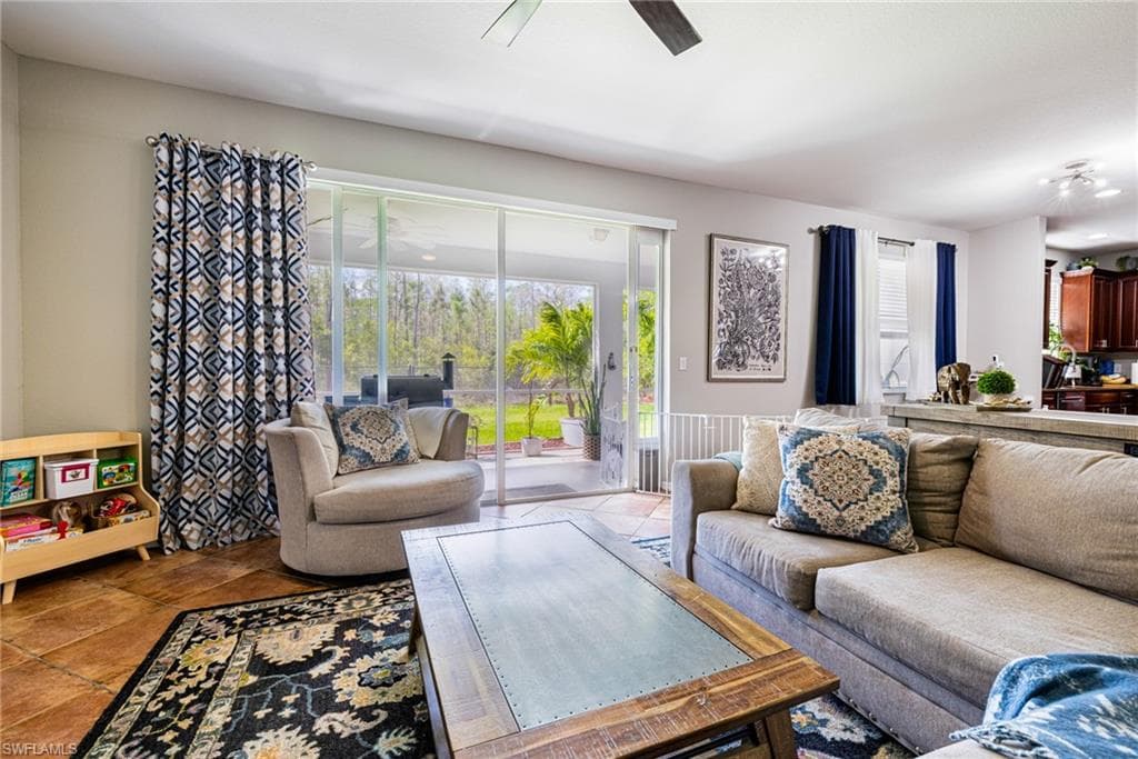 14077 Danpark LOOP, FORT MYERS FL 33912-29