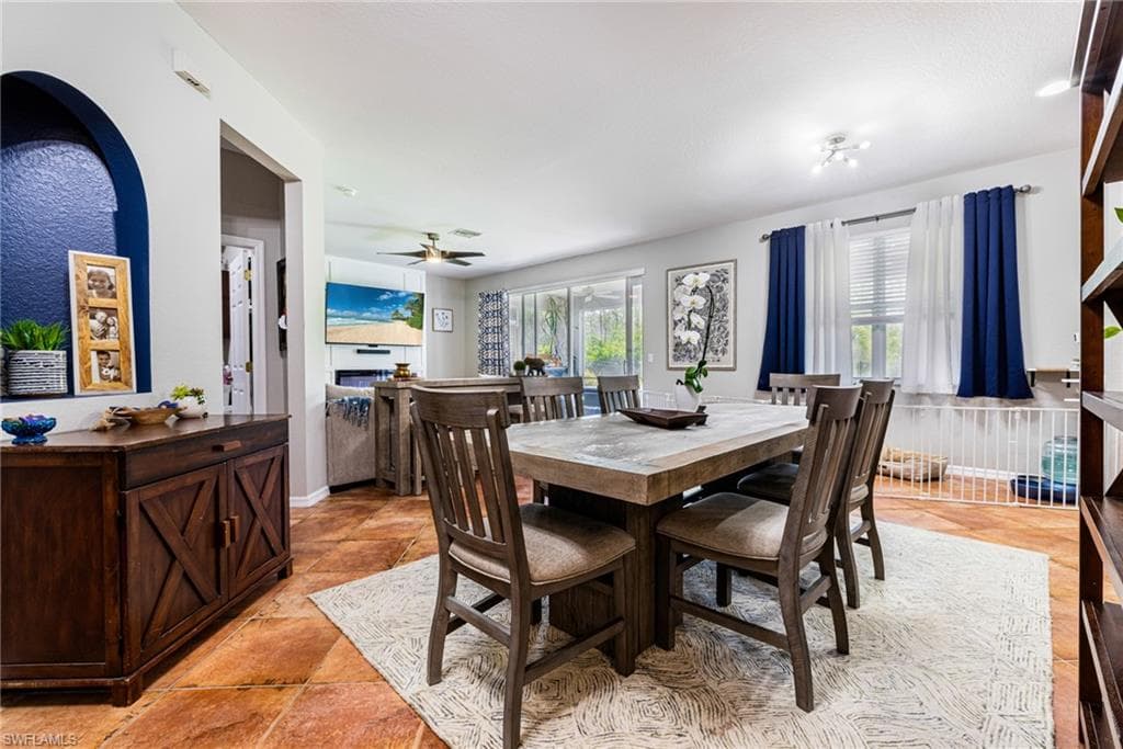 14077 Danpark LOOP, FORT MYERS FL 33912-13