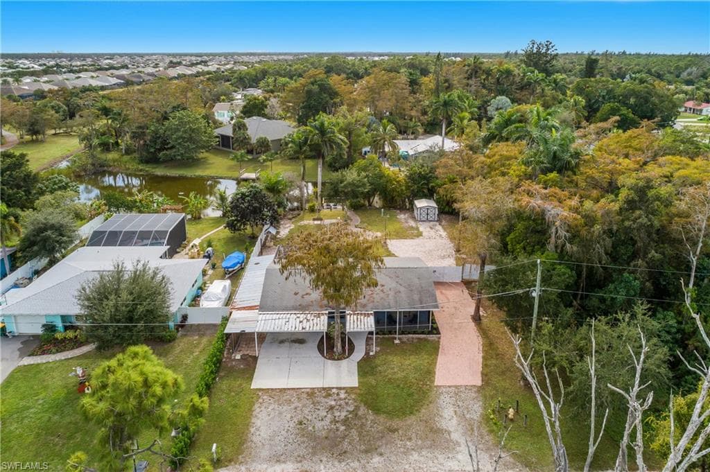 48 Republic DR, NAPLES FL 34112-19