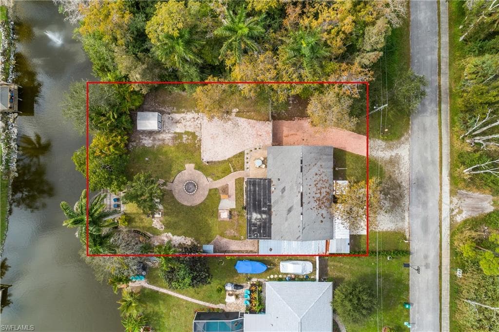 48 Republic DR, NAPLES FL 34112-23