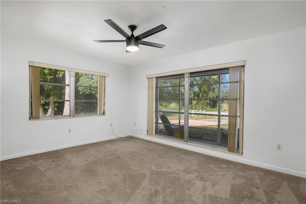 48 Republic DR, NAPLES FL 34112-14