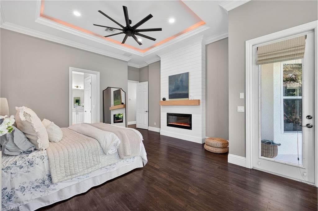 24920 Divot DR, BONITA SPRINGS FL 34135-13