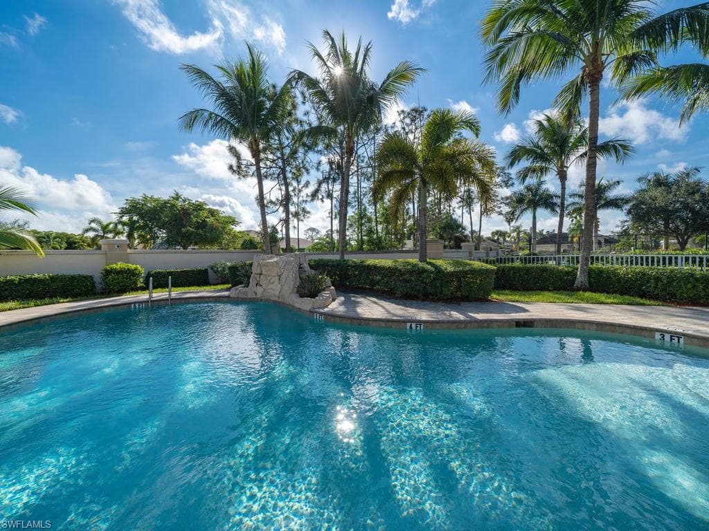 24920 Divot DR, BONITA SPRINGS FL 34135-28