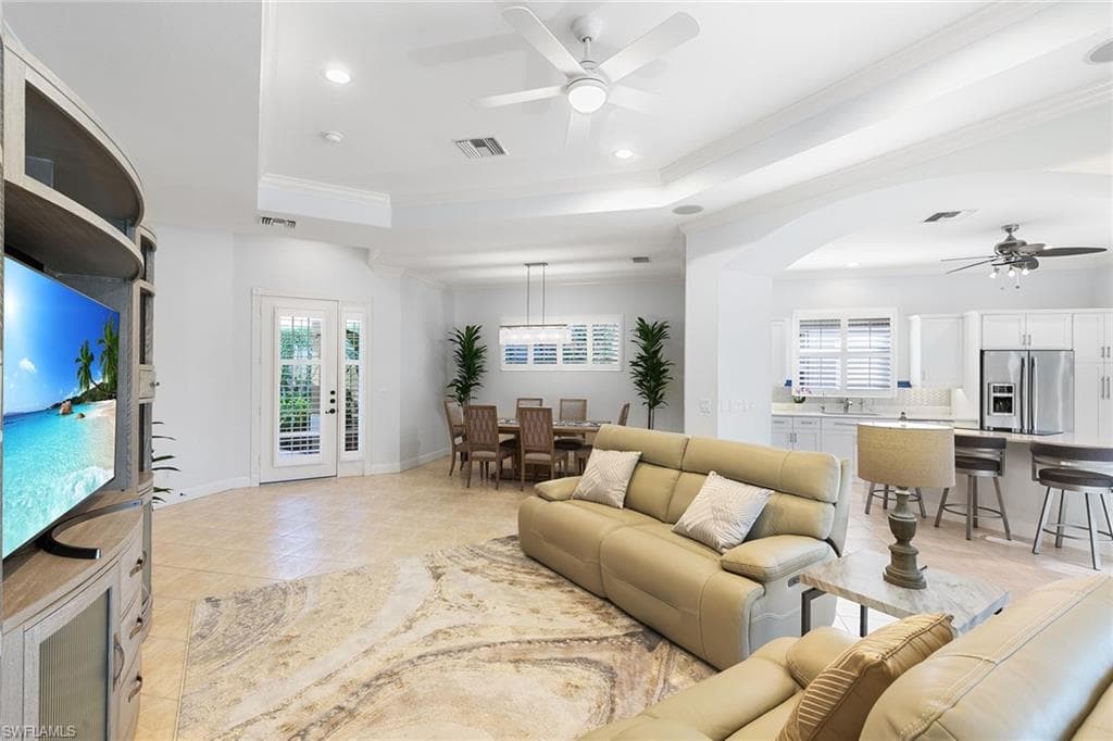 14797 Glen Eden DR, NAPLES FL 34110-2