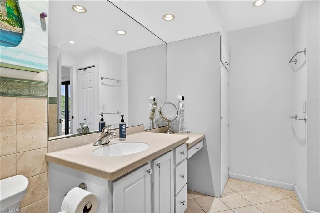 845 E Gulf DR # 542, SANIBEL FL 33957-23