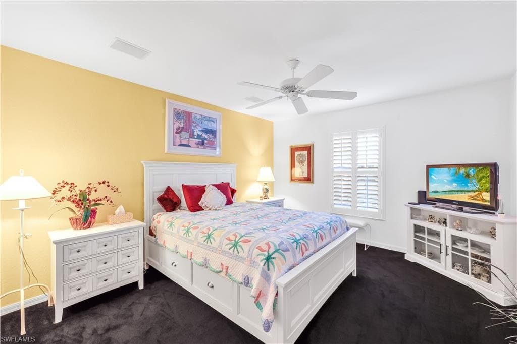 1335 Old Oak LN, NAPLES FL 34110-16