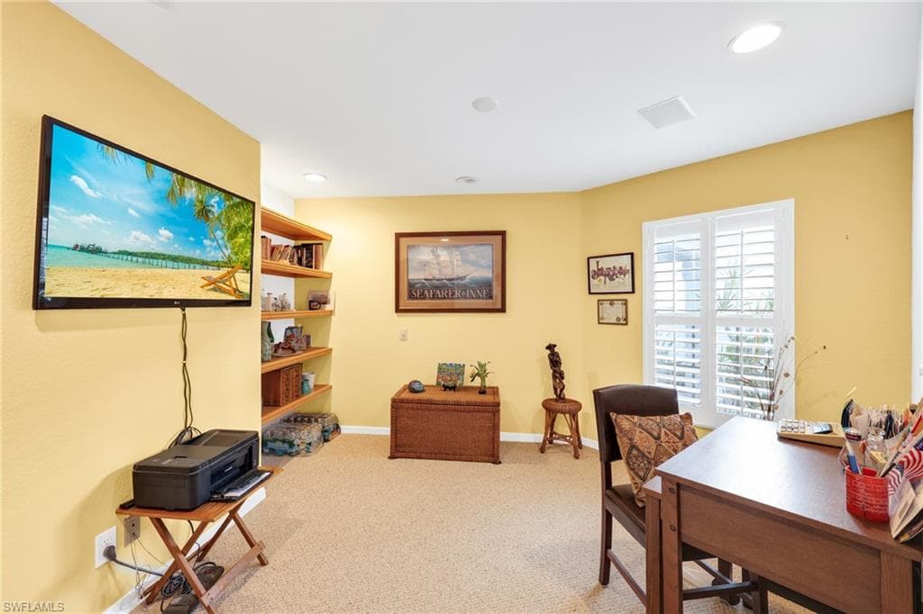 1335 Old Oak LN, NAPLES FL 34110-14