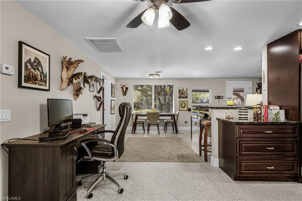 2563 Weeks AVE, NAPLES FL 34112-16