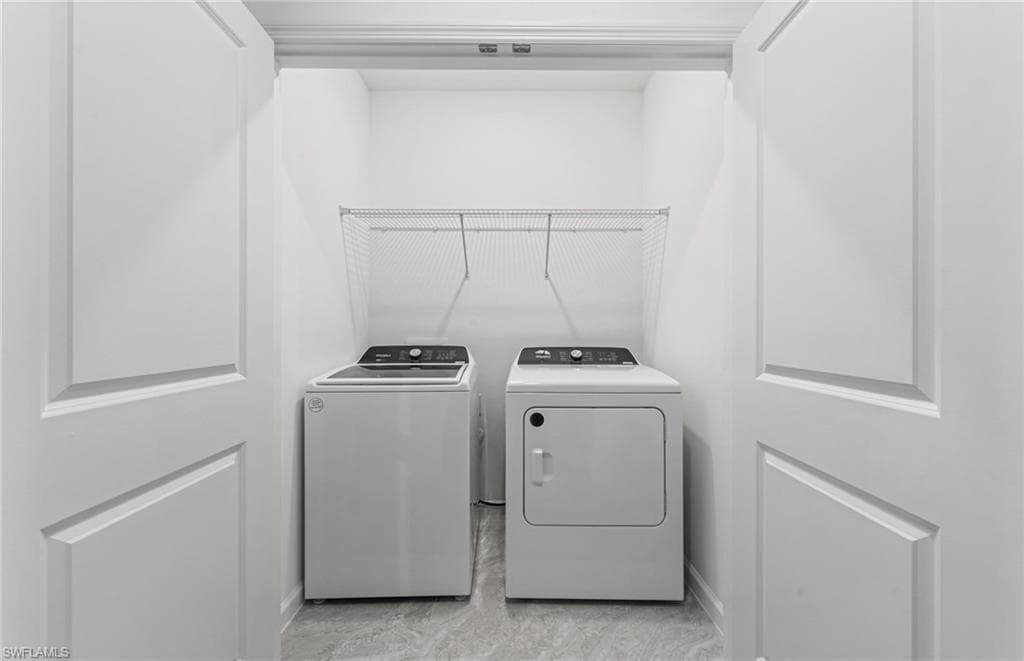 27902 Radiant CT, BONITA SPRINGS FL 34135-16