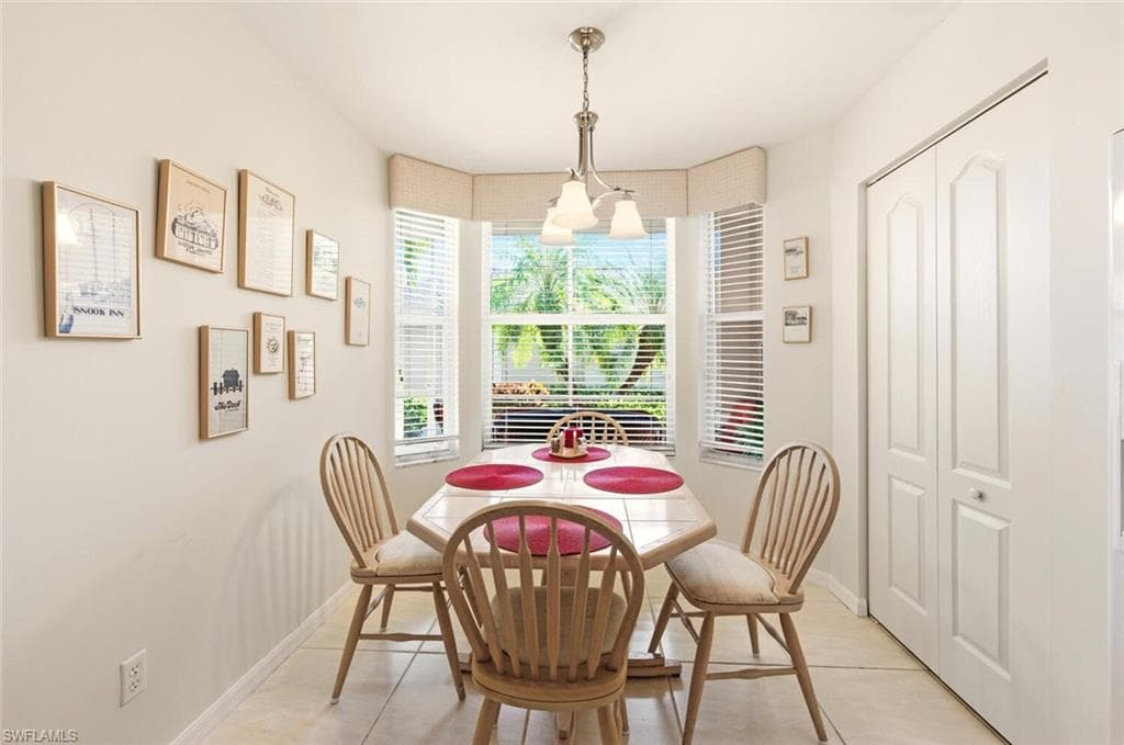8575 Naples Heritage DR # 116, NAPLES FL 34112-15