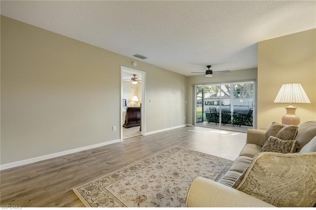 6869 Bogey DR, FORT MYERS FL 33919-10