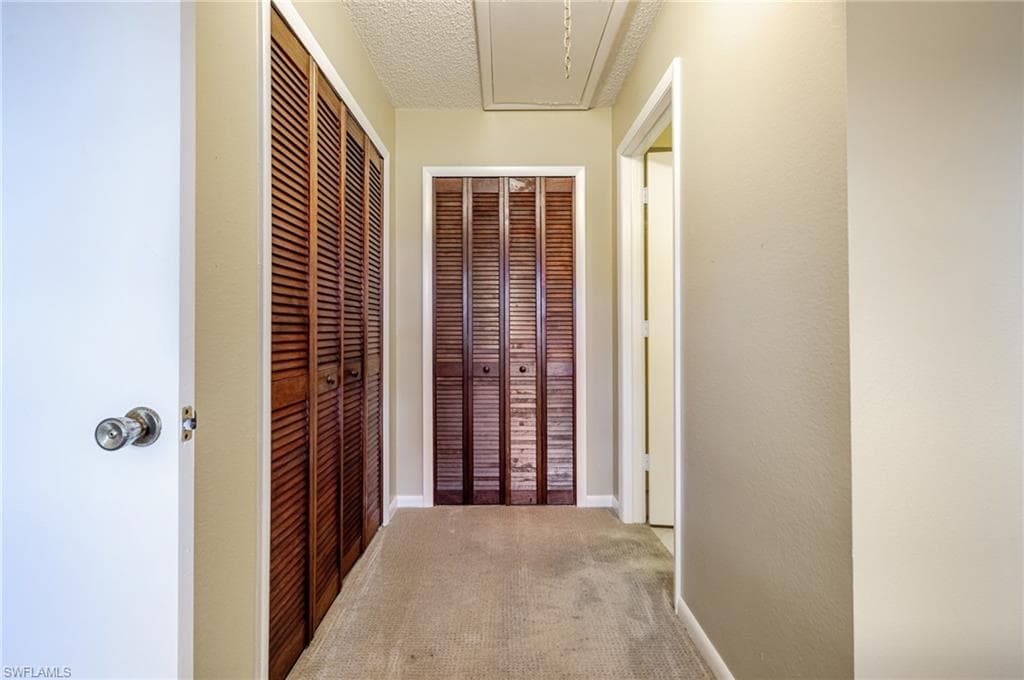 6869 Bogey DR, FORT MYERS FL 33919-18