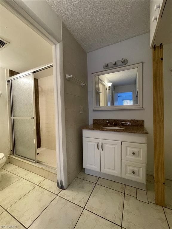 2366 E Mall DR # 304, FORT MYERS FL 33901-30