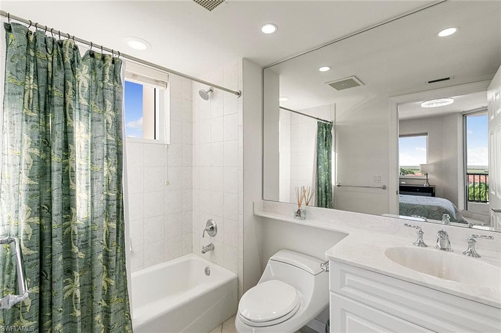 1065 Borghese LN # 701, NAPLES FL 34114-31