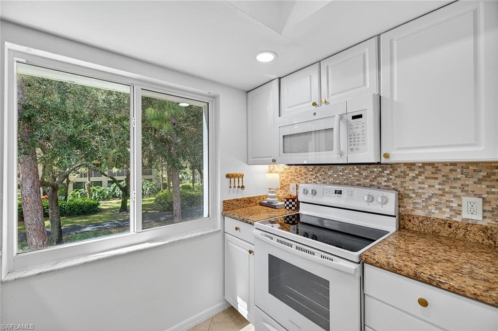 3136 Kings Lake BLVD # 7546, NAPLES FL 34112-5
