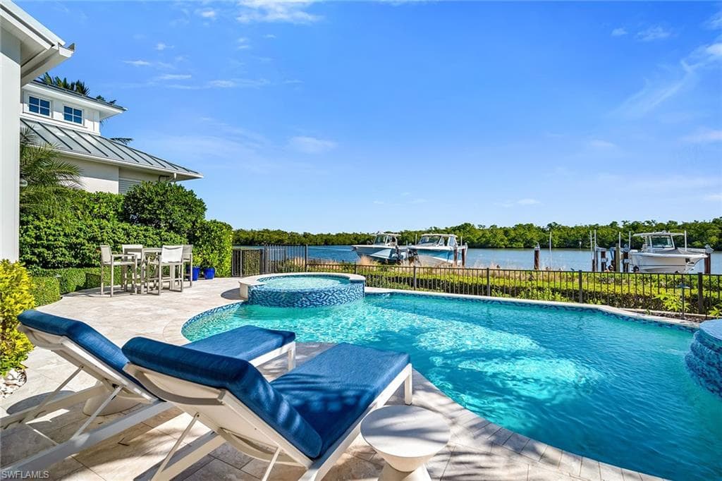 185 15th ST S, NAPLES FL 34102-40