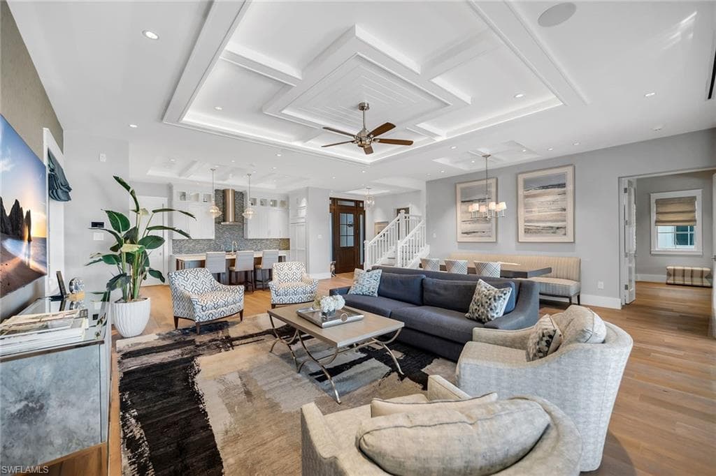 185 15th ST S, NAPLES FL 34102-3