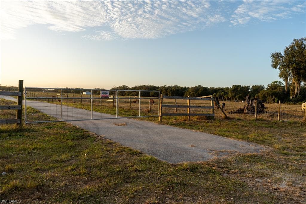 894 Cemetery RD, LABELLE FL 33935-2