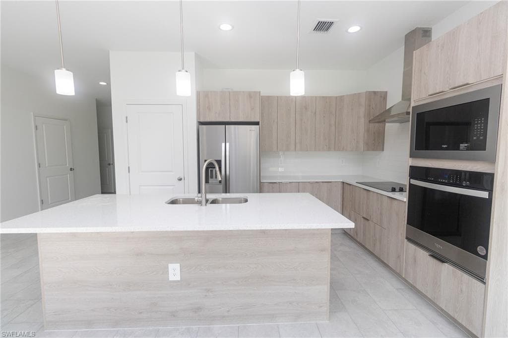 1032 Hilton CT, LABELLE FL 33935-4