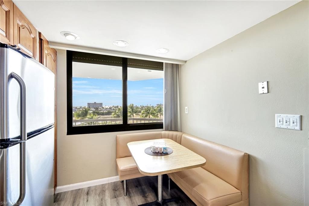 4203 Bay Beach LN # 5E, FORT MYERS BEACH FL 33931-8