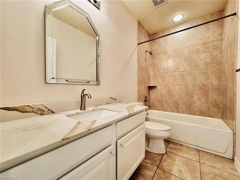 10010 Maddox LN 318-29