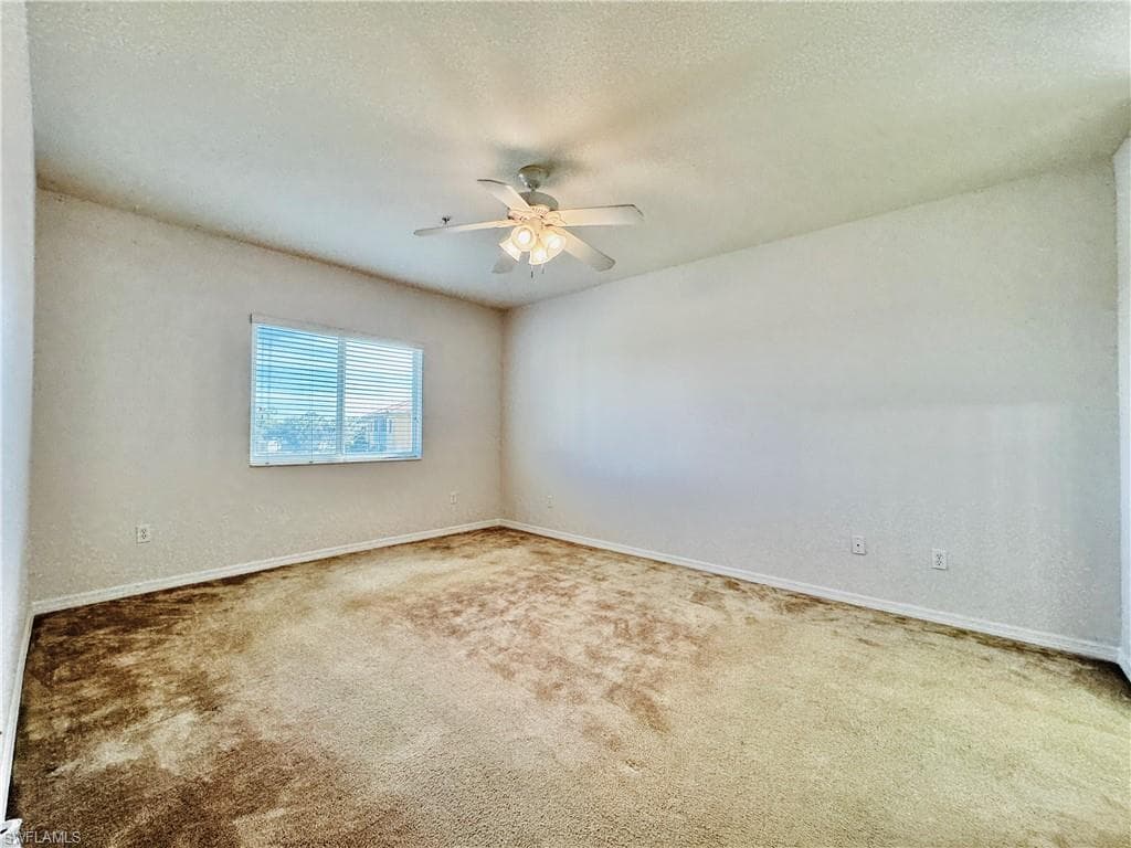 10010 Maddox LN 318-17