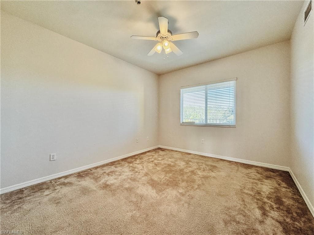 10010 Maddox LN 318-24