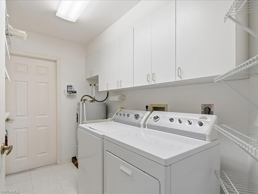 127 Newport DR, NAPLES FL 34114-22