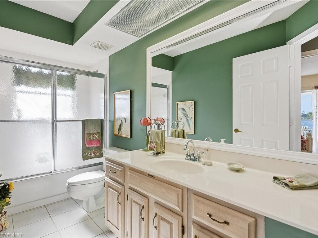 127 Newport DR, NAPLES FL 34114-20