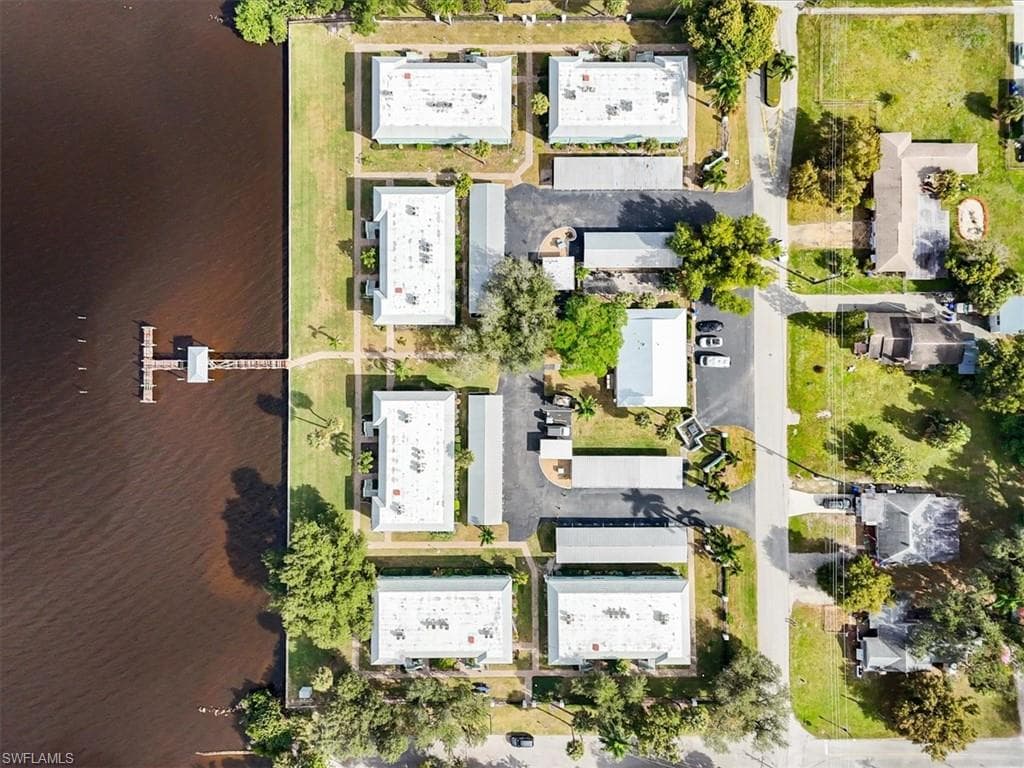 3225 E Riverside DR # F, FORT MYERS FL 33905-27