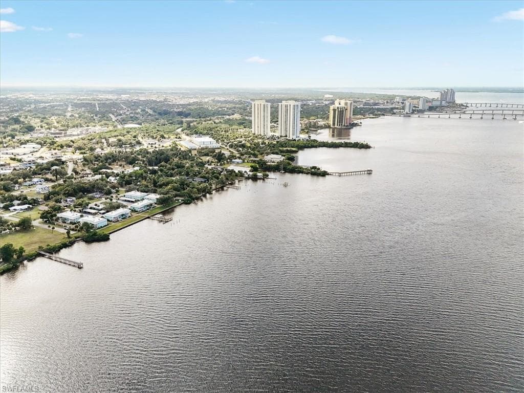 3225 E Riverside DR # F, FORT MYERS FL 33905-23