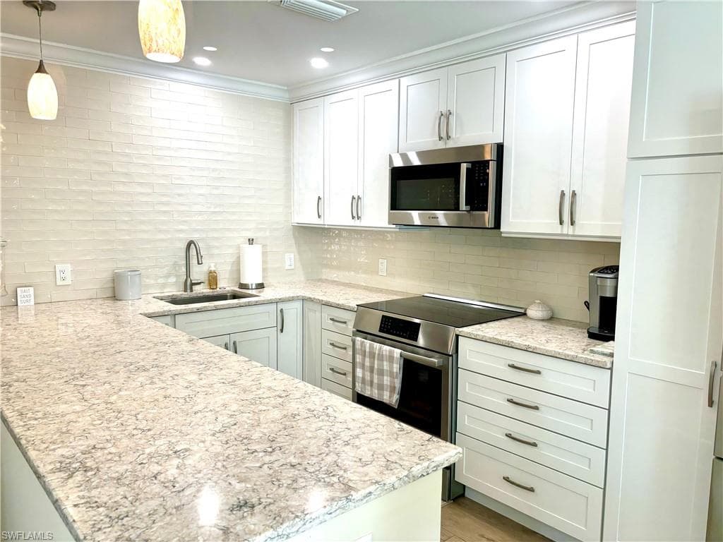 1435 Curlew AVE # 1, NAPLES FL 34102-2