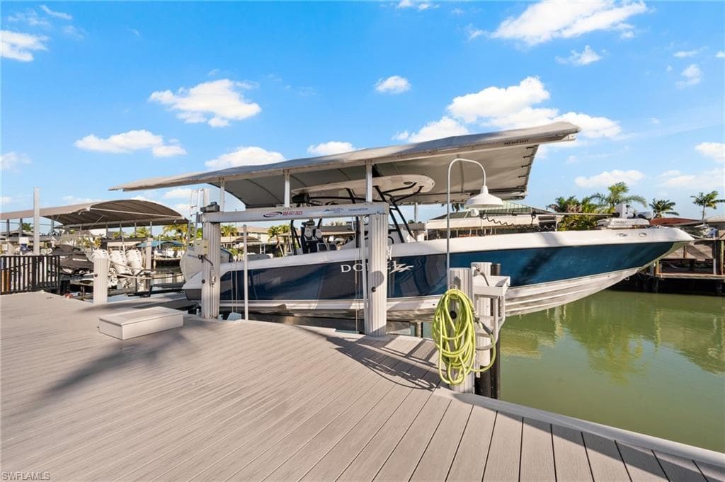 139 San Salvador ST, NAPLES FL 34113-25