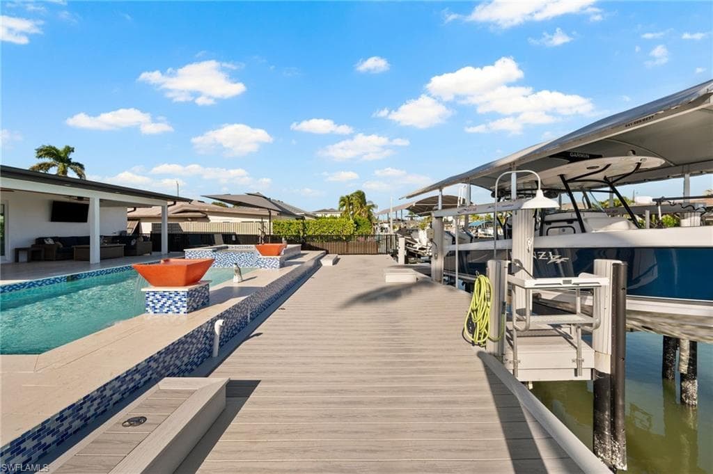 139 San Salvador ST, NAPLES FL 34113-23