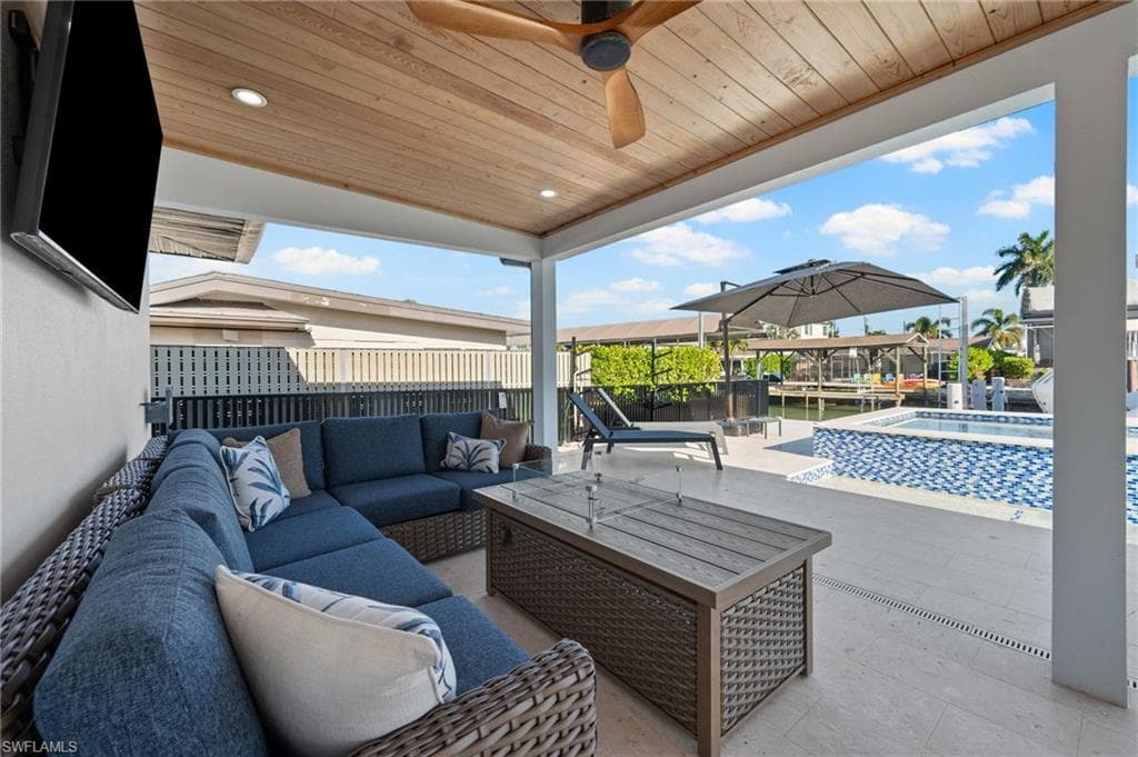 139 San Salvador ST, NAPLES FL 34113-29