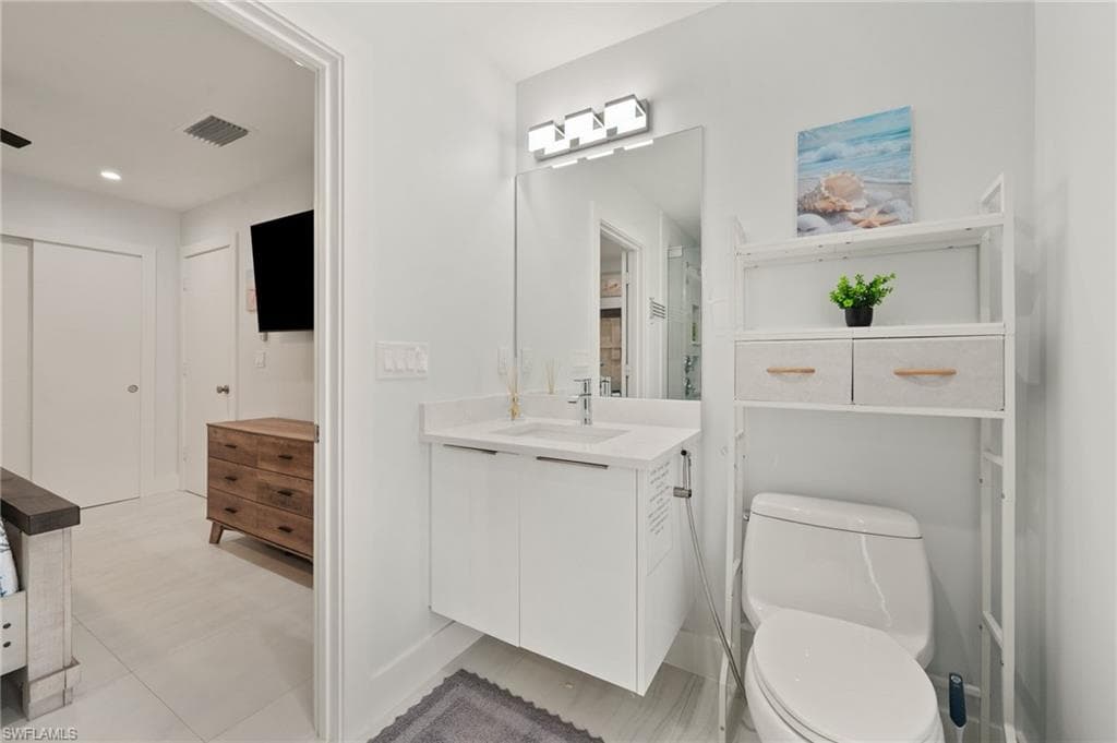 139 San Salvador ST, NAPLES FL 34113-17