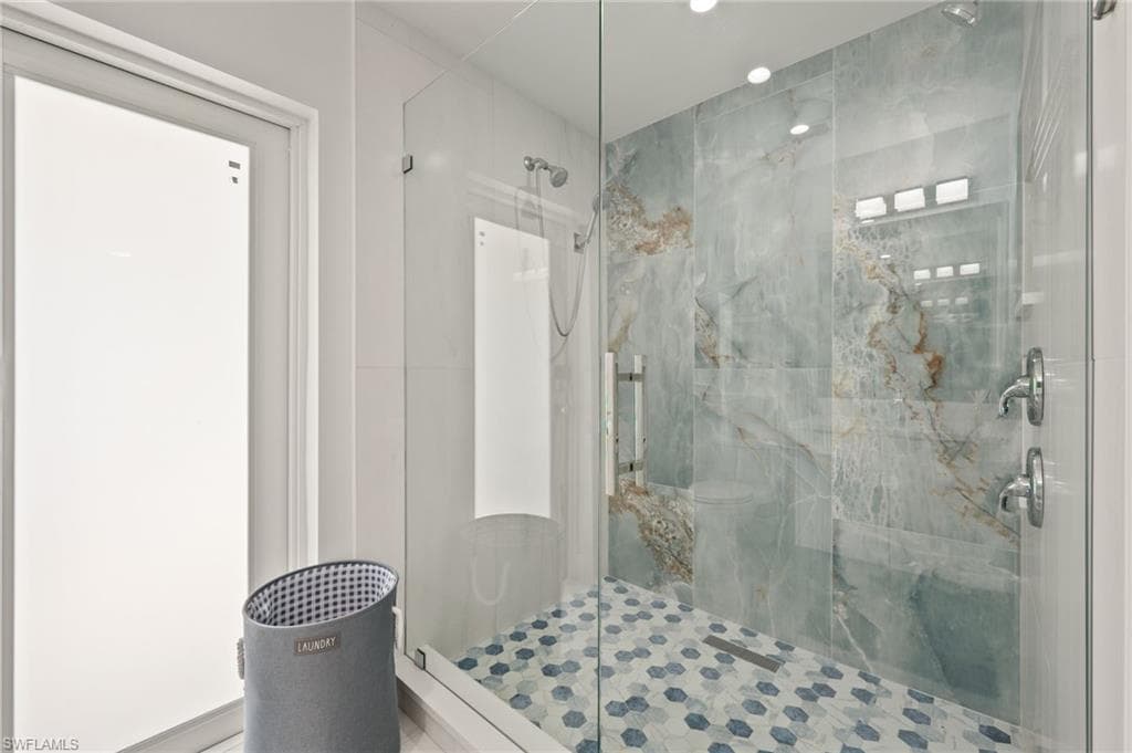 139 San Salvador ST, NAPLES FL 34113-14