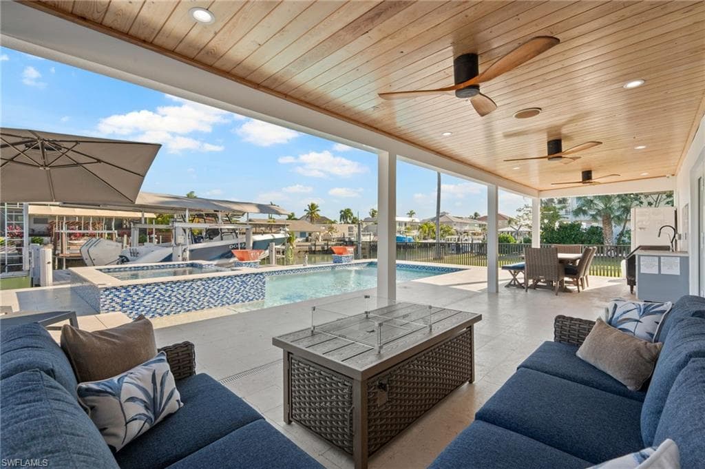 139 San Salvador ST, NAPLES FL 34113-28