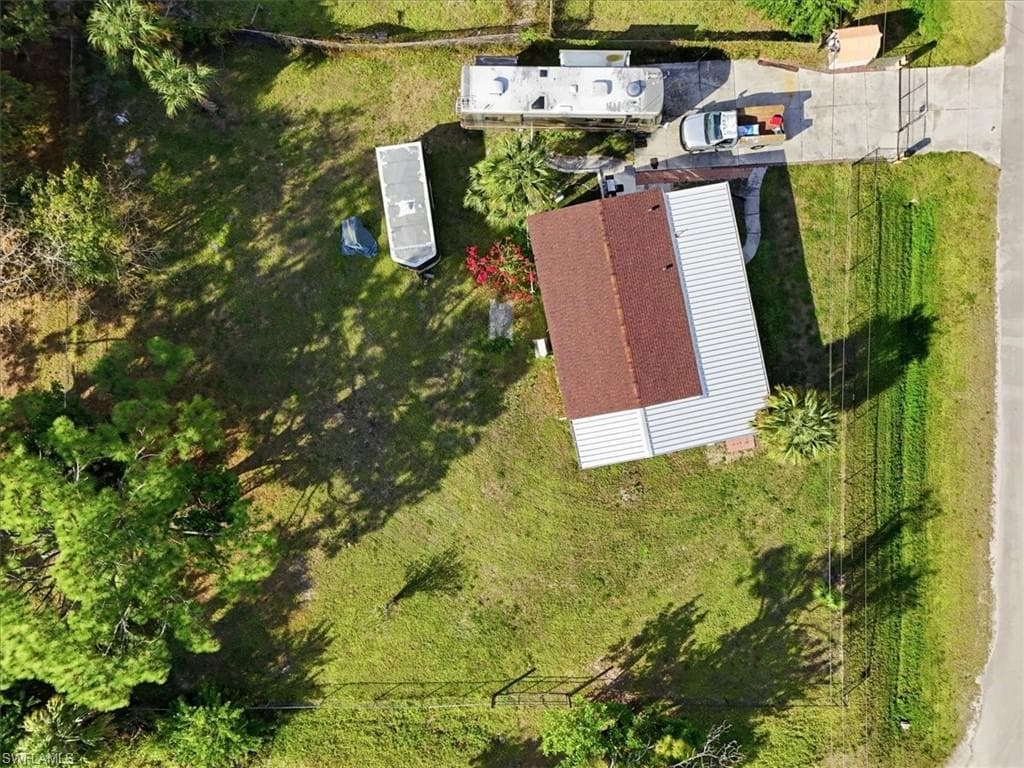 2425 Case LN, NORTH FORT MYERS FL 33917-16