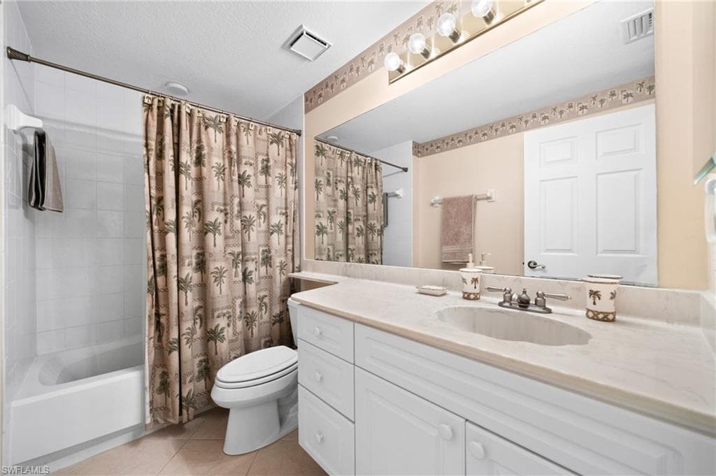 2325 Hidden Lake DR # 3809, NAPLES FL 34112-17