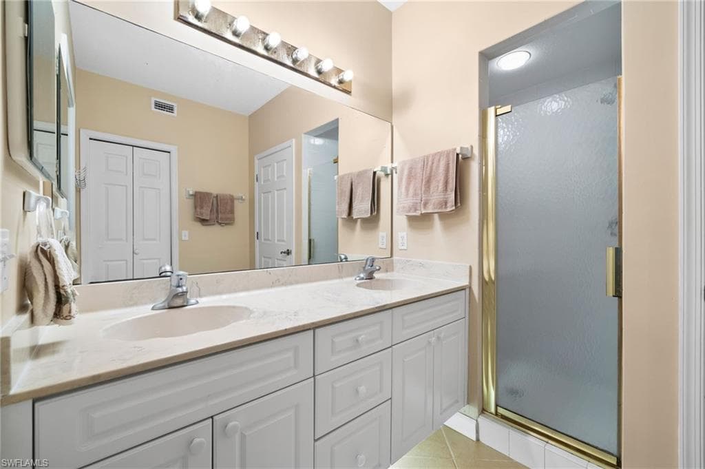 2325 Hidden Lake DR # 3809, NAPLES FL 34112-14